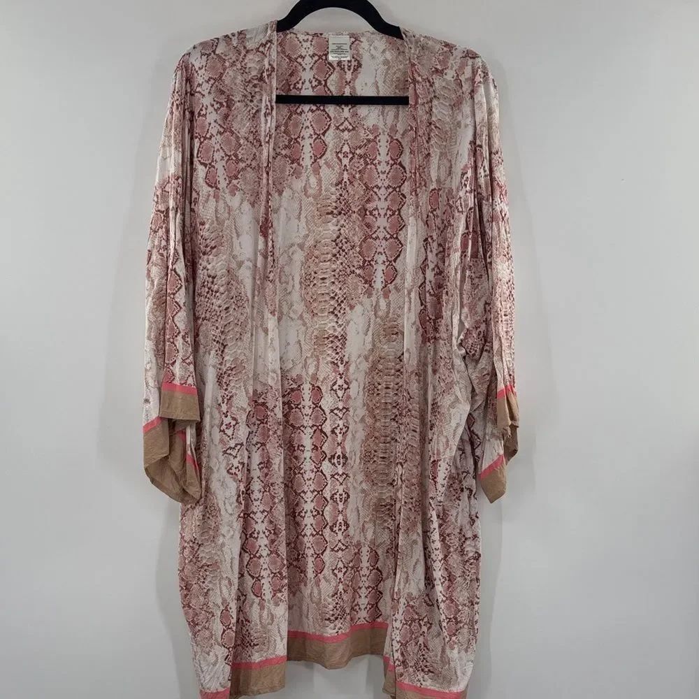3For$20 Pink and Tan Snake Print Kimono size XXL